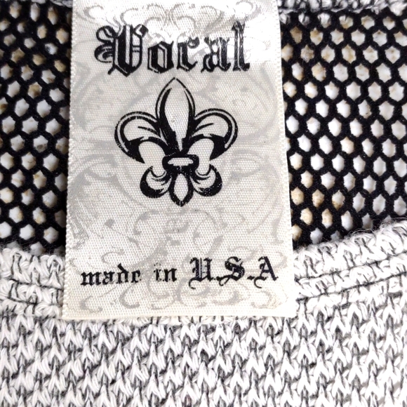 Women's Small Coral sparkly Tribal print gray & Black blouse - Picture 8 of 10